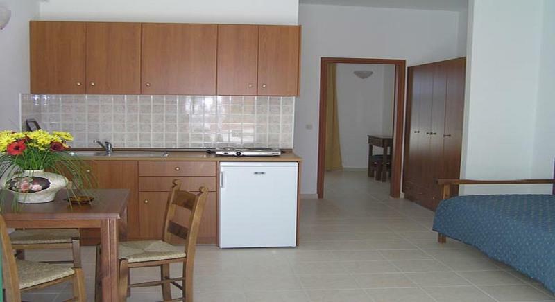 Camari Garden Hotel Apartments Gerani Chanion Dış mekan fotoğraf
